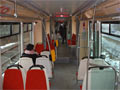 Interiér tramvaje 14T se sedačkami 2+1,5