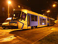 Tramvaj Škoda 19T pro polskou Wroclaw při manipulaci ve vjezdu vozovny Slovany 23. 11. 2010