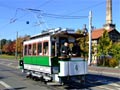 Konvoj tramvají pøi oslavách 125 let tramvají v Halle - vùz è. 4 z roku 1894 - 14. 10. 2007