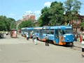 Souprava modernizovaných vozů T3 zakoupených ze Schwerinu v zastávce Park T. G. Ševčenka - Dněpropetrovsk 30. 5. 2005