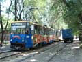 Tramvaj T6 i Tatra Jug pobl zastvky Narodnyj Rynok 30. 5. 2005