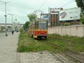 Tramvaj KT4 č. 1054 jedoucí od nádraží Černovickou ulicí 20. 5. 2005