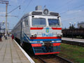 Příměstská elektrická jednotka - nádraží Rivne 4. 5. 2017