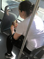 Zmrzlina nemá v tramvaji co dělat!