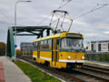 T3 č. 187 u tramvajového mostu u terminálu Bory 5. 11. 2022