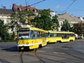 Souprava 318+326 linky č. 4 během výluky 20. 7. 2024