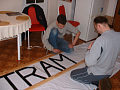 Příprava transparentu na akci Jízda proti vandalům - 16. 3. 2002