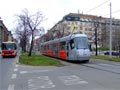 Tramvaj Škoda 14T č. 9115 při cvičné jízdě v Podbabě 7. 4. 2007