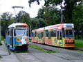 Tramvaj konstal 102Na spolu s nzkopodlan 205 WrAs . 2701 na konen Osobowice 8. 9. 2007