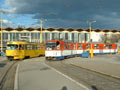 Souprava voz T6A5 608+609 na konen Hlavn stanica 8. 4. 2004 - soupravy T6A5 jezdvaj v Koicch na sbra zadnho vozu