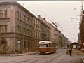 Vůz T2 č. 144 na Sladkovského třídě 4. 4. 1987
Foto: J. Hertl