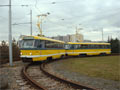 Souprava 243+244 v obratišti Mozartova 15. 1. 2005