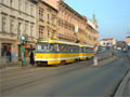 Souprava 252+253 (digitální progress) v zastávce Anglické nábřeží, Pražská 24. 3. 2005