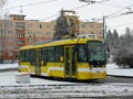 Vario č. 334 na Slovanech na náměstí Milady Horákové v první den provozu s cestujícími 19. 2. 2011