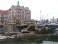 Rozebírání druhé poloviny mostu U Jána 3. 1. 2006
Foto: Zdeněk Sláma