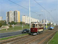 Historické vozy č. 18 a 121 jedoucí z Bolevce při objednané jízdě 30. 9. 2006
Foto: F.V.