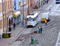 Vůz č. 231 na Slovanské třídě u instalované povrchové vyhybky 12. 8. 2006