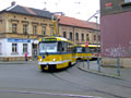 Souprava 317+233 se otáčí Sladkovského a Radyňskou ulicí 1. 11. 2008