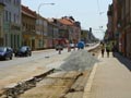 Rekonstrukce Slovanské - vytrhané panely BKV směr Slovany 12. 6. 2010