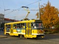 Vůz č. 233 odbočil ze sadů Pětatřicátníků do Prešovské ulice 28. 10. 2011