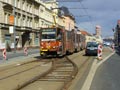 KT8D5-RN2P č. 293 odjíždí na lince 4A ze zastávky U Práce, Klatovská při výluce 7. 4. 2012