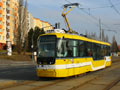 Vario č. 334 linky č. 1 směřující pouzde do sadů Pětatřicátníků přijíždí do zastávky Majakovského 10. 3. 2012