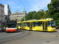 Citybus č. 460 a souprava Varií č. 342+343 U Zvonu 8. 7. 2012