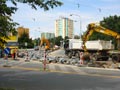 Zozbíjení betonové podkladové vrstvy pod obloukem z Vejprnické 5. 8. 2012