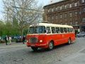 Historický autobus Škoda 706RTO ve Františkánské ulici 4. 5. 2013