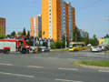 Nehoda motorkáře s osobním vozem v Bolevci zastavila i tramvaje 14. 7. 2013