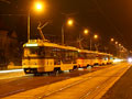 Odstavené tramvaje u hotelu Cizinecký dům 22. 11. 2014