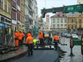 Oprava esíčka z náměstí do Zbrojnické ulice - pokládání BKV panelů 19. 11. 2014