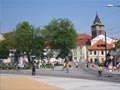 Krátké zastavení provozu při průběhu závodníků půlmaratonu 28. 5. 2016