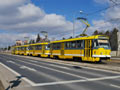 Odstavené tramvaje u hotelu CD na Karlovarské třídě 24. 2. 2018