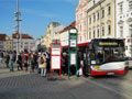 Autobus náhradní dopravy na náměstí Republiky 22. 2. 2018