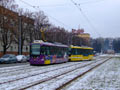 Souprava 352+353 na polookružní výlukové lince na Slovanské aleji 22. 1. 2019