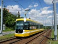 EVO2 č. 373 jede z Bolevce po trati na dřevěných pražcích 10. 8. 2021