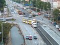 Souprava 202+192 projíždí přes sady Pětatřicátníků v době jejich rekonstrukce 21. 5. 2003 
Foto: S. Karásek