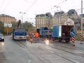 Výměna kolejí v oblouku U Prazdroje - Sirkova 11. 10. 2003