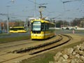 Postupně měněné kolejnice v oblouku do Sirkové ulice 29. 3. 2014