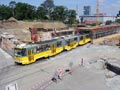 KT8D5-RN2P č. 289 projíždí staveništěm u nádraží 24. 6. 2017