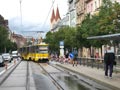 Kaliforňan u zastávky Dobrovského zdolává vůz č. 295 - 1. 8. 2023