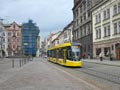 40T č. 393 projíždí v protisměru na náměstí Republiky 21. 5. 2024