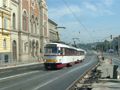 Souprava T3M 211+212 na lince č. 4 projíždí místem bývalé zastávky U Synagogy 29. 6. 2003 