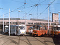 Soupravy s čelnámi vozyč. 284, 231, 229 ve vozovně Slovany v devadesátých letech
Foto: J. Hertl
