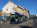 Vario LF 2/2 IN č. 363 v zastávce Anglické nábřeží 19. 3. 2025