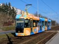 Vario LF 2/2 IN č. 366 klesá k zastávce Okounová 3. 2. 2025